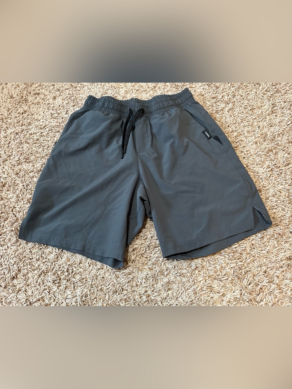 UNRL Stride Shorts Men’s size small gray